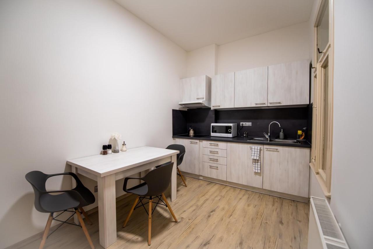 Apartmany Velke Namesti Kroměříž Exteriör bild