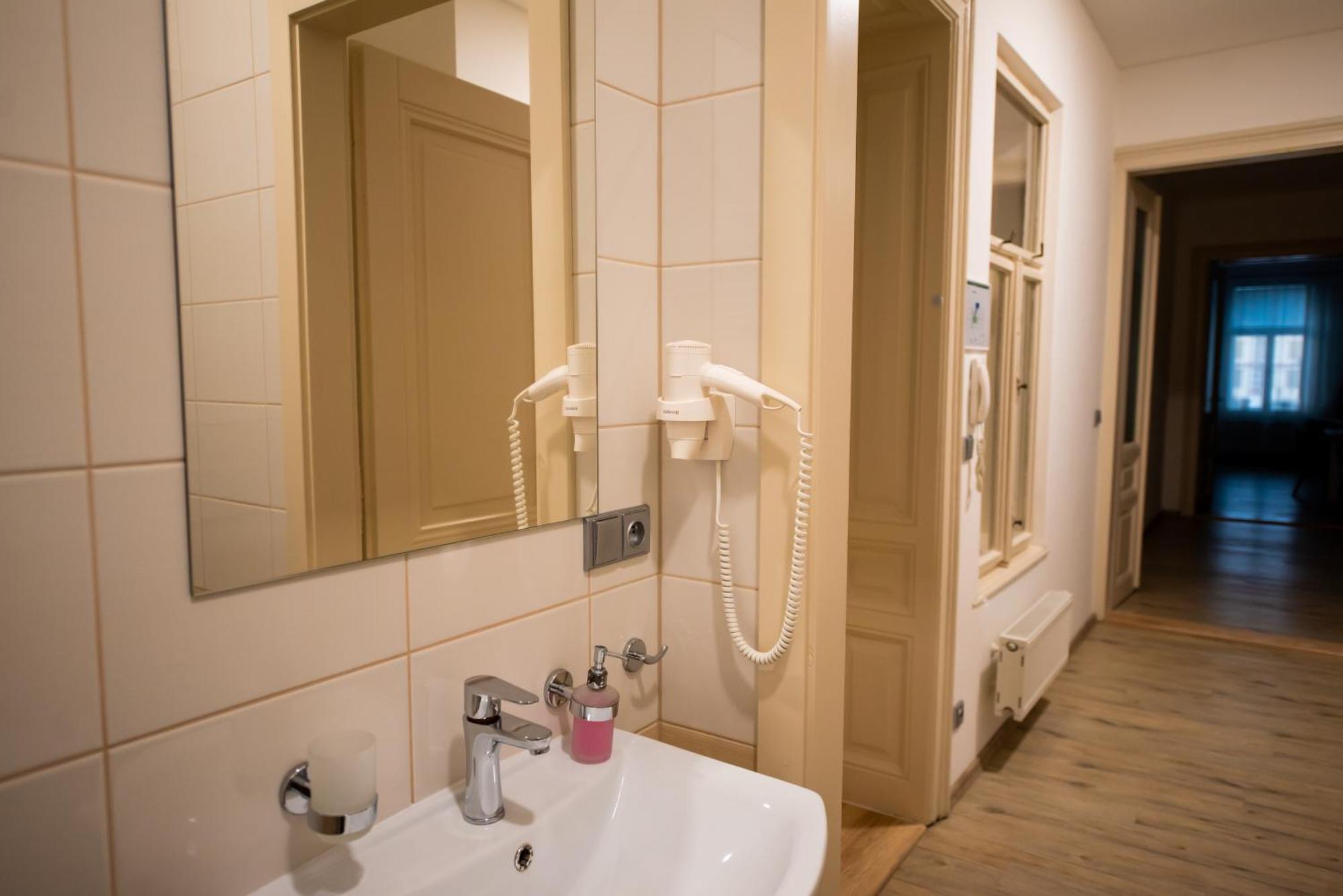 Apartmany Velke Namesti Kroměříž Exteriör bild