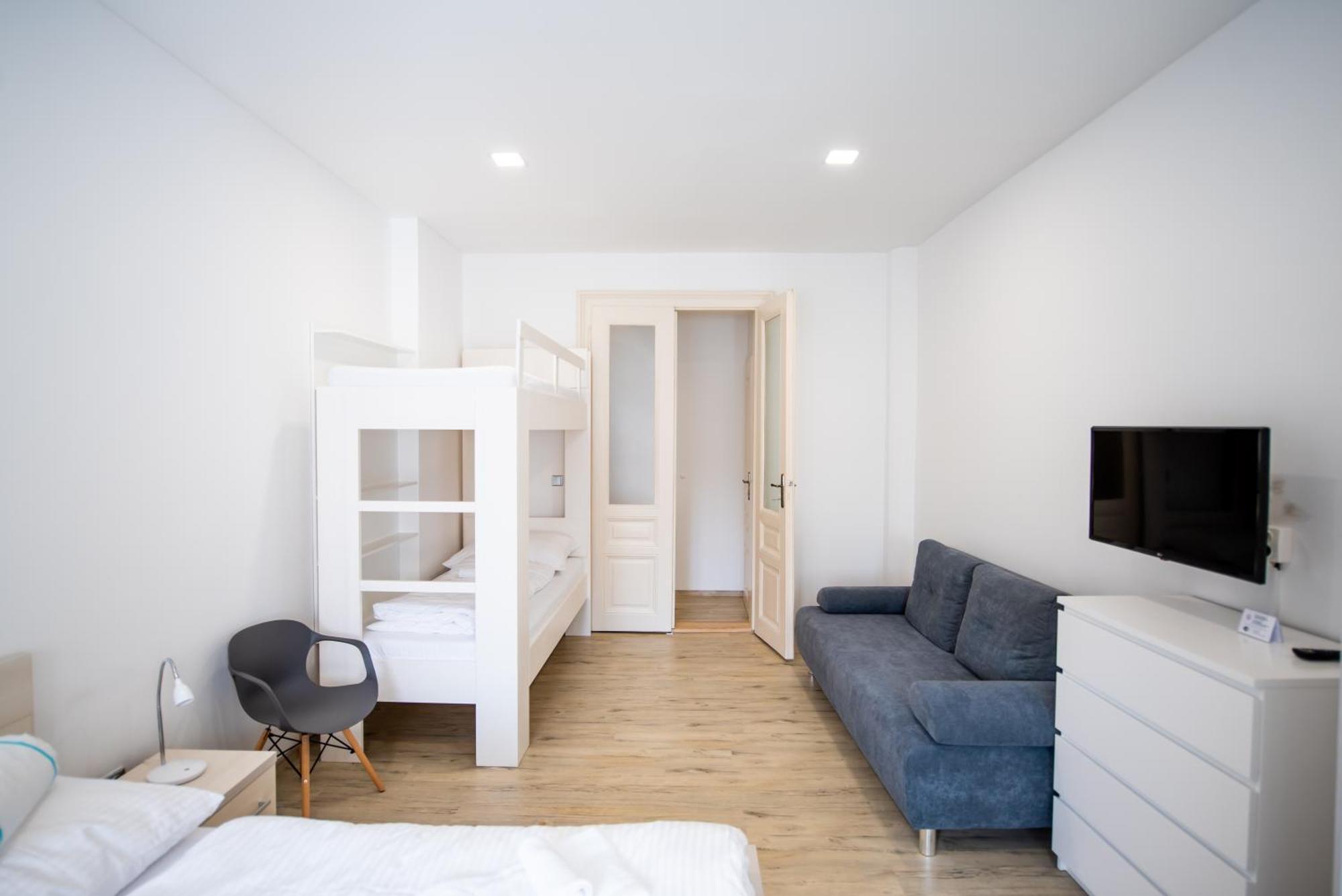 Apartmany Velke Namesti Kroměříž Exteriör bild